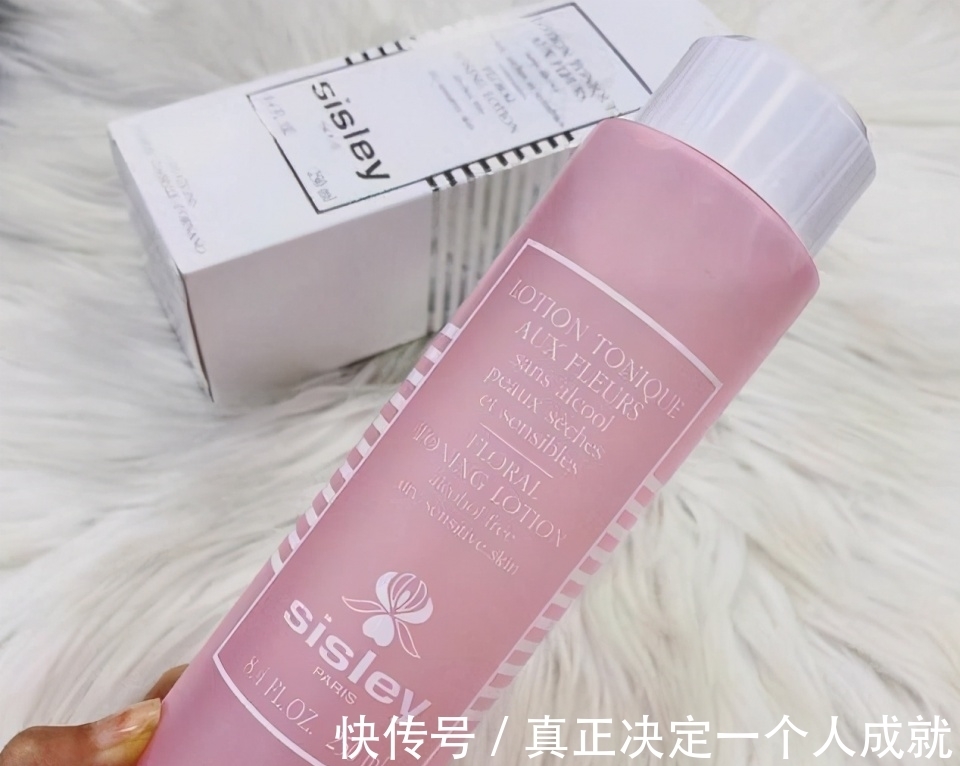 花香水|高效滋养修复的爽肤水推荐:让你的肌肤补足水分,有效提亮肤色!