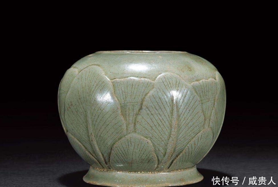 官窑|贾府里的瓷器件件僭越,江宁织造曹寅纵有100个脑袋也难保!