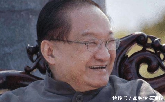 金庸没写三国故事?其实写了,此人是三国龙套,被金庸写成了宗师