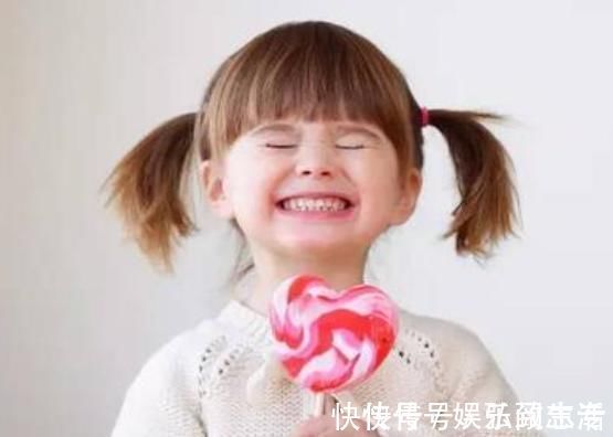 洁白|想要宝宝牙齿洁白,这3点家长要做好,帮娃告别“小黑牙”
