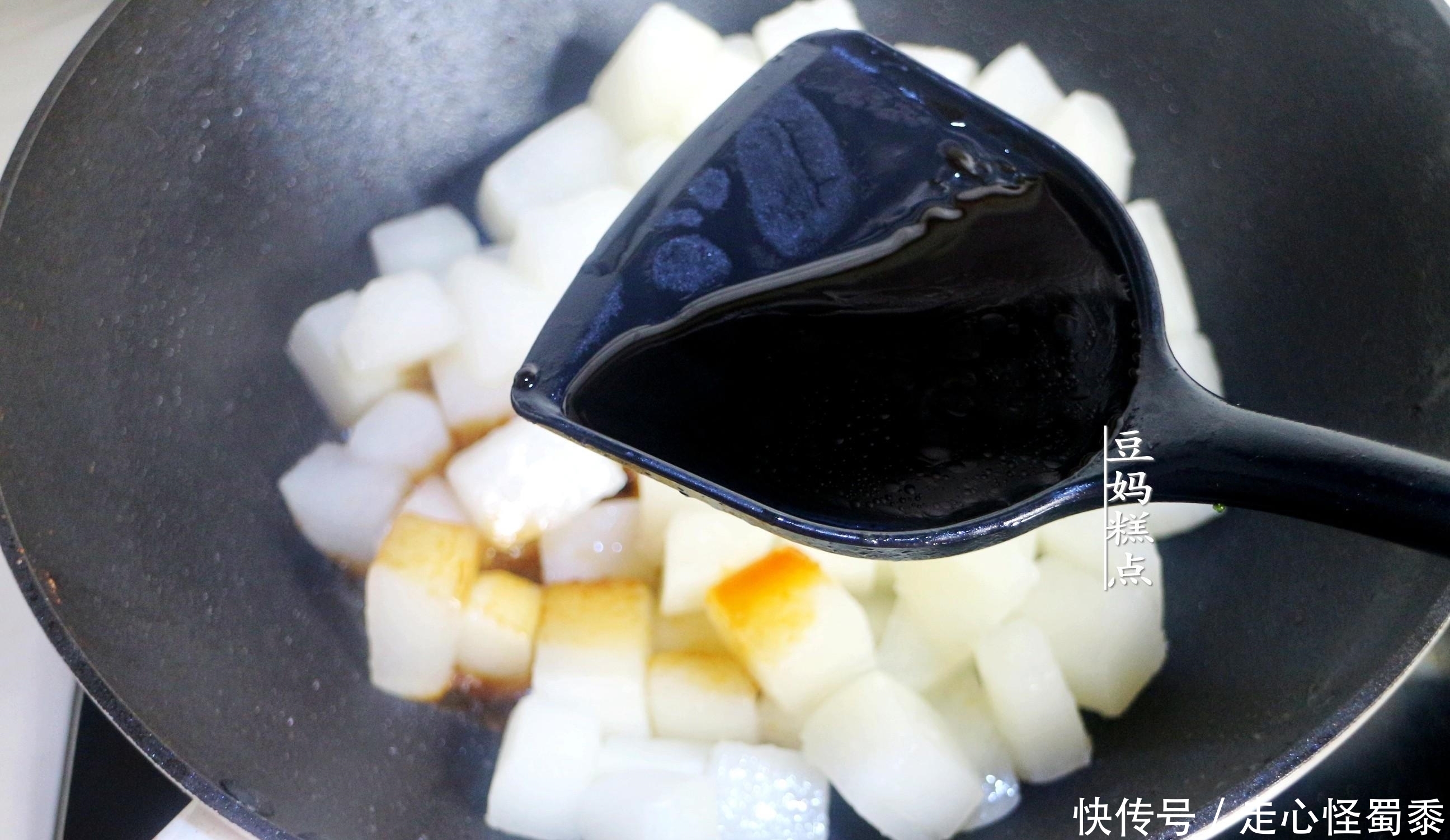 萝卜|素菜馆里的招牌菜,红烧萝卜,这做法比肉可香多了