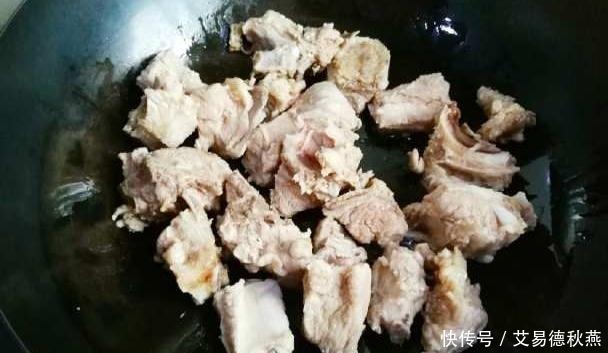 省事|红烧排骨新做法,简单又省事,出锅后家人都爱吃!