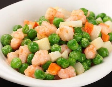 疏通血管|炒豌豆时加一宝，每天来一盘，疏通血管，排毒减肥，肌肤更显年轻