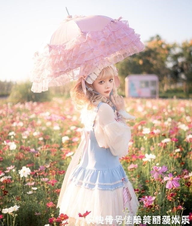 菱花镜@七言绝句千树梨花消夜白,高山覆玉岁寒心