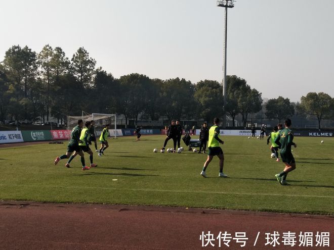 外援|坏消息!浙江2外援集体受伤 超甲附加赛踢青岛成疑
