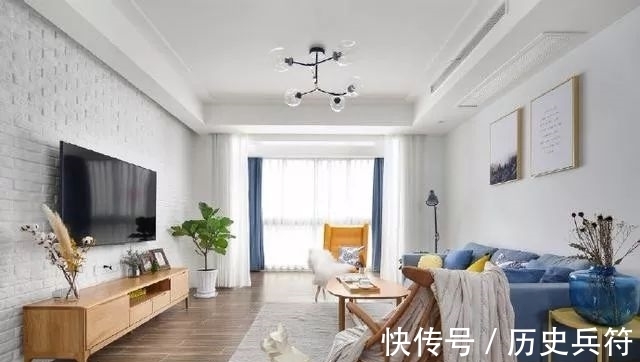 立体感|客厅地板就该这样装,一眼看去时尚大方,非常漂亮!