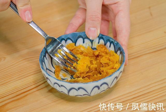 饺子|饺子皮谁还用来包饺子啊!朋友圈正火的3种新吃法,做早餐很合适