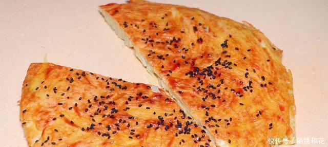 土豆丝里打两个鸡蛋,没想到这么好吃,我家一周做3次!