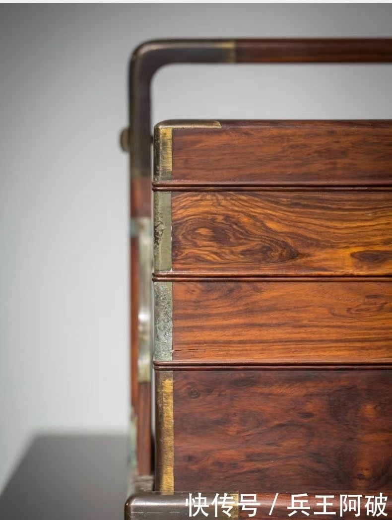 案头|文房案头收纳器,黄花梨铜包角,三撞提梁盒