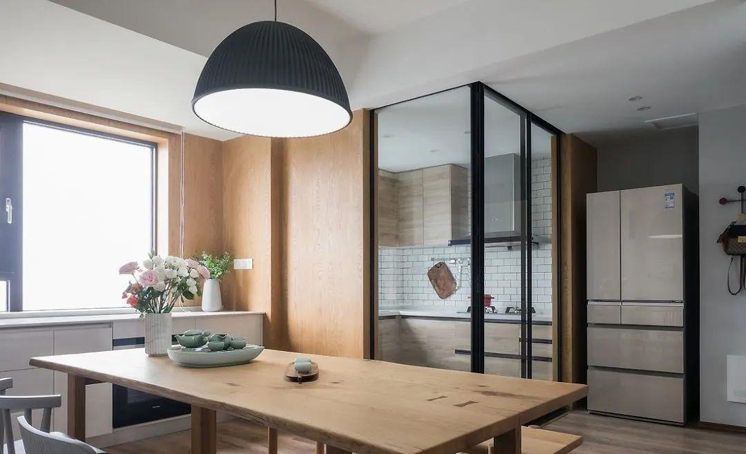 原木色|135㎡现代北欧风,一不小心在朋友圈火了,大家都一脸的羡慕!