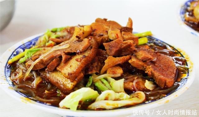 从街边摊到繁华广场店,这道特色菜火爆36年,背后亦是一路辛酸