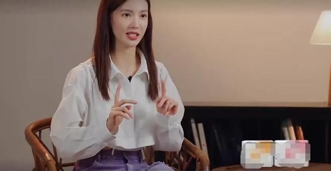 金晨虽然恋爱观从未被质疑,但万茜却说出了她两个问题