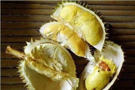 喜欢的人|如果你在沙漠里了,上帝送你5种最难吃的水果,5选2,你会选哪种