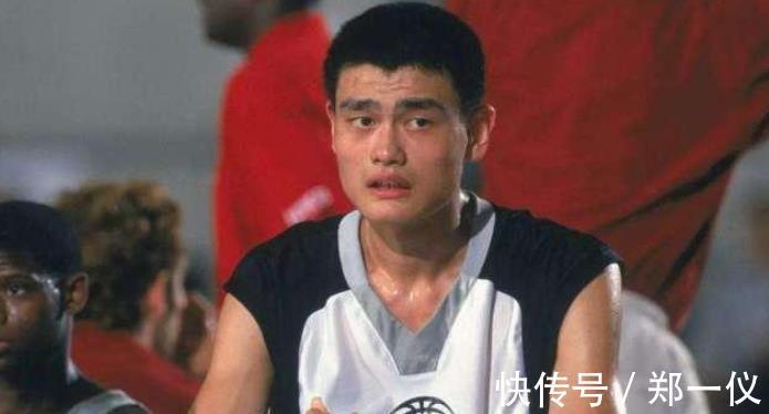 阿里纳斯|算上外援,若在CBA历史上选出最强五人组队,放在NBA是什么水平?