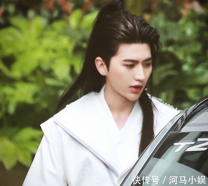 cos|奔跑吧力推三国主题,跑男全员换古装,貂蝉周瑜吕布全场最佳