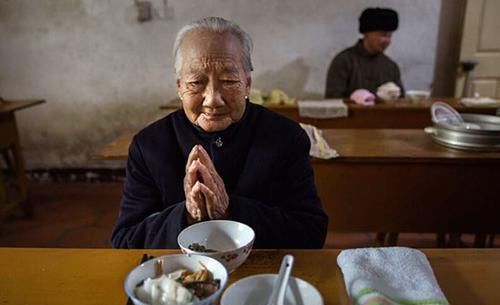 日本人|日本平均寿命比中国高,只因常吃这2物,中国很多但大都不爱吃