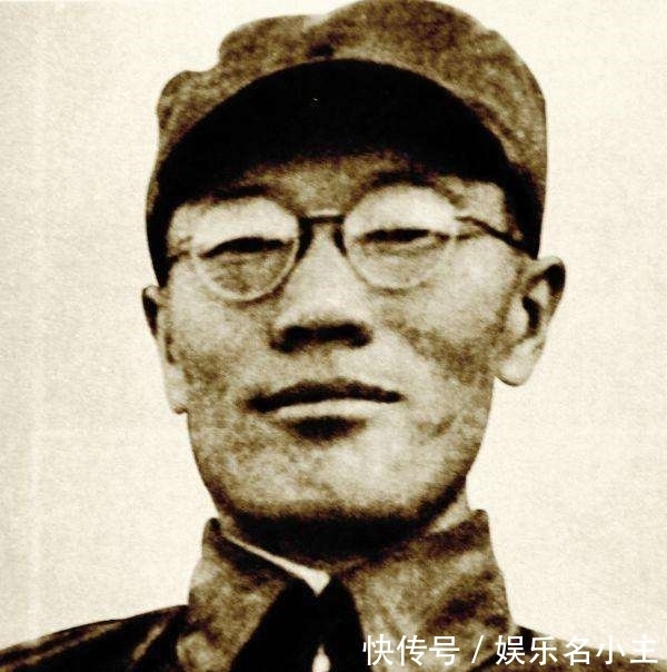 东北|他没有参加过红军，42年率领一个师投奔八路军，55年授中将衔
