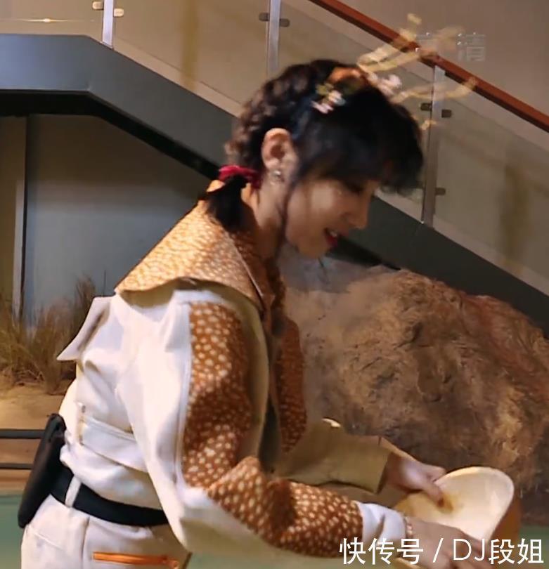 郑恺|奔跑吧9宋雨琦回归,蔡徐坤对她称呼特别,有望代替baby成新团宠