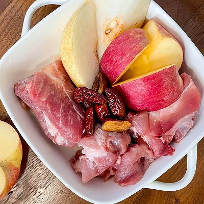 雪梨|雪梨苹果猪骨汤