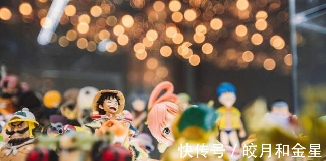 海贼王|推荐5本海贼王同人小说,改写艾斯的结局,体会面子果实的威力