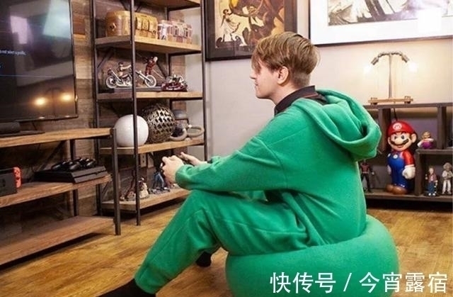 猫耳朵$笑出眼泪的奇葩设计,挖掘机头盔是在逗我?不是蓝翔毕业的玩不转