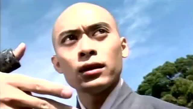 无崖子#扫地僧唯一忌惮的高手,三个徒弟都是天下无敌,徒孙当上武林盟主