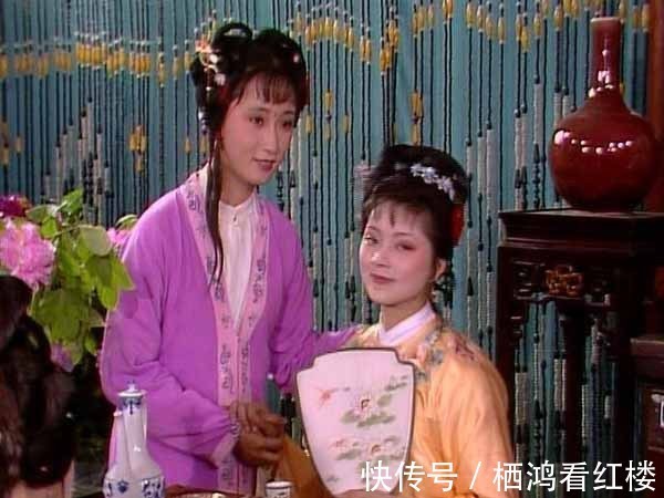 史侯!香菱是薛家婢女,为什么学诗要跟林黛玉,而不是更近的薛宝钗?