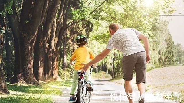 人际交往|如果你家孩子有5个特点,恭喜你,他长大后肯定有出息