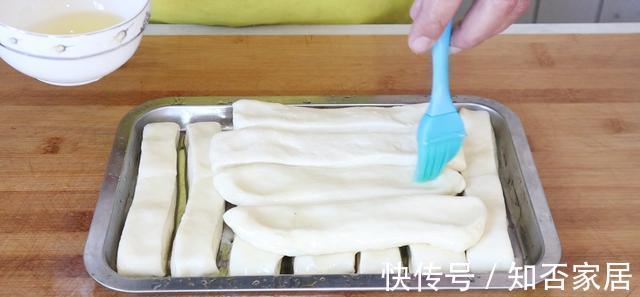 油酥|香掉牙的葱油饼教程来了,咬一口直掉渣,学会可以直接开店了,香