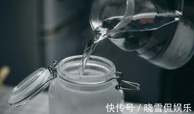 白开水|隔夜水、隔夜茶、隔夜菜、隔夜肉究竟哪个不可以吃?医生说出实情