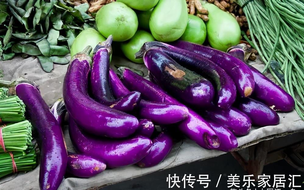 茄子|茄子别再红烧和凉拌，教你再到油焖素带鱼，端上桌家人抢着吃