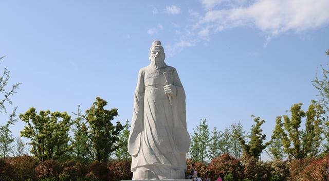 胜兆#鲁迅先生说“中华五千年的历史上只有四个英雄”他们是谁!