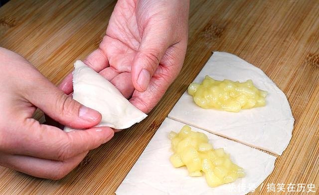 苹果这样做太香了,不煎也不炸,香甜酥脆,上桌后孩子抢着吃