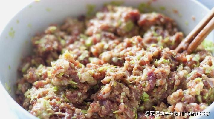 饺子|头伏包饺子，荤馅别放“这种料”，饺子只会越来越腥，味道特别怪