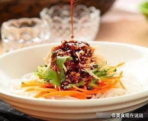 老干妈|自制万能凉拌汁时,要不要加水?很多人不懂,难怪拌啥都不入味