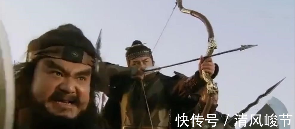 夏侯成&鲁智深武松李逵看起来一样悍勇无畏，但是这一战，却把他们打得现了原形