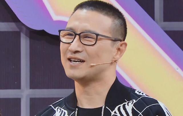 《王牌》迎来最会抢戏的嘉宾,汪峰张靓颖被挤出画外,关晓彤直接弃权