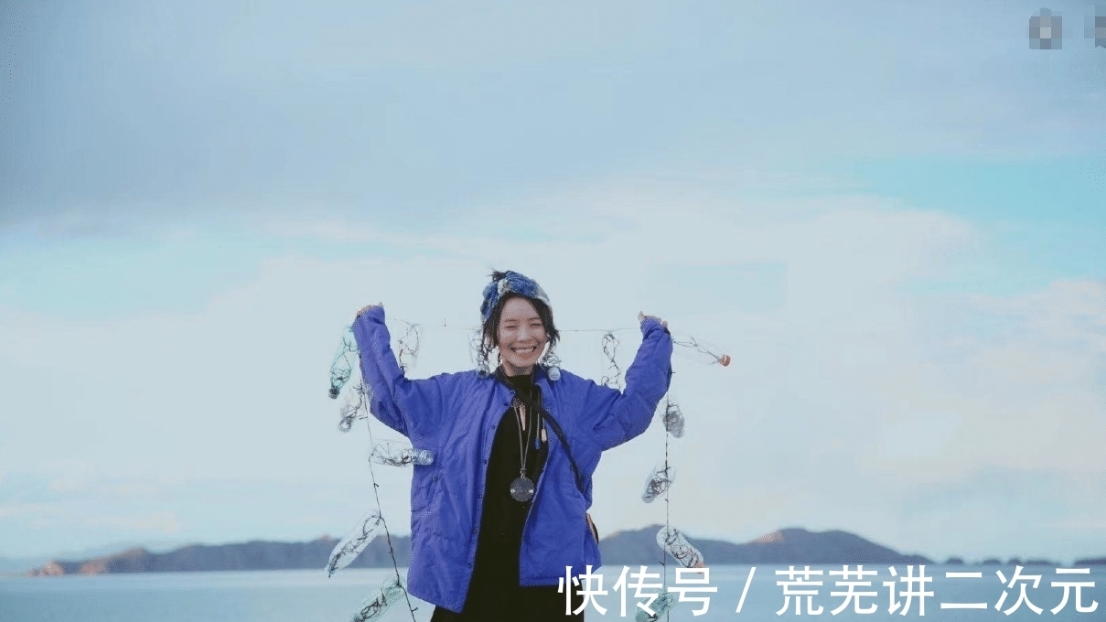 宝藏女孩|黄雅莉之前在《向往的生活》弹唱的《听风说》现已正式上线~