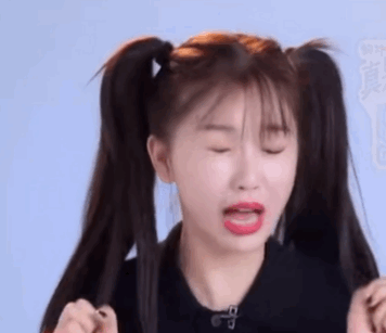 热度超许佳琪，还没表演就C位登顶，虞书欣真是个宝藏女孩