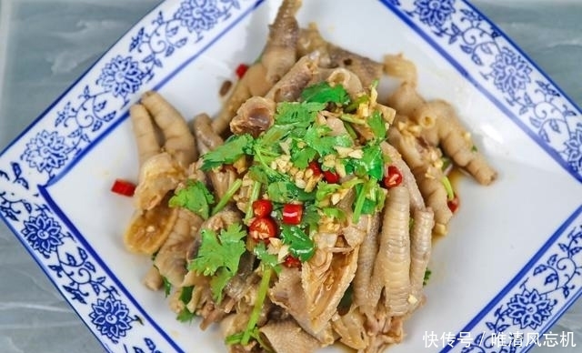凤爪|大厨分享凤爪新做法，香辣筋道，下酒必备，端上桌大家抢着吃