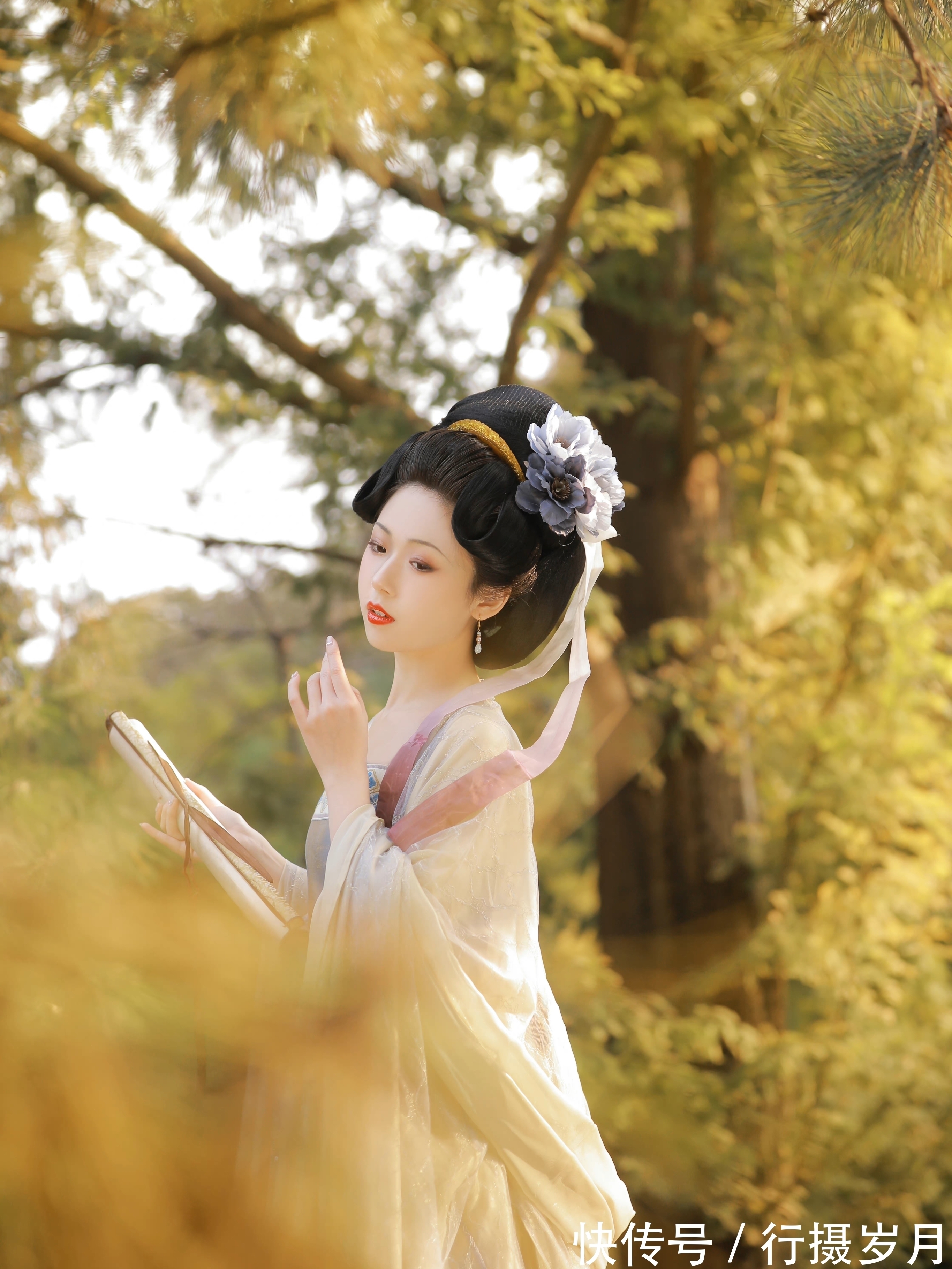 江南忆&留不下你风情一页,我却为你书写,相思多少阕?