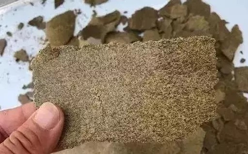钓鲤鱼用这3样东西，鲤鱼看见就咬钩，方圆几十米大鱼聚集！
