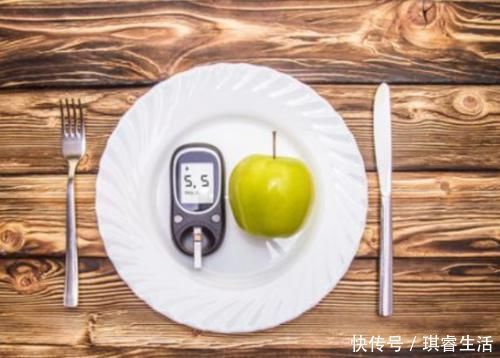 小知识|再次劝告:高血糖人群,3种食物要远离,让糖尿病避而远之!