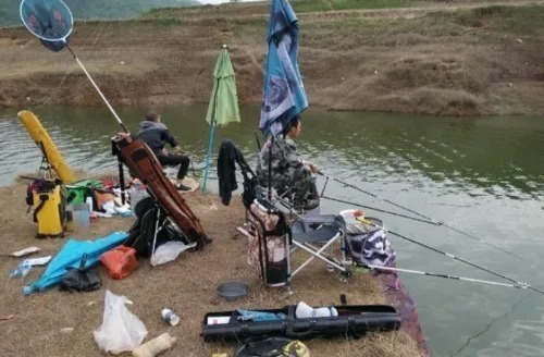 野钓鲫鱼的一些经验,都是用金钱和时间总结的,建议钓友收藏!