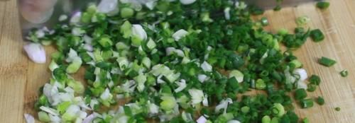  面粉|以后早餐就吃这个饼，又酥又香咬一口满嘴香，每次做了都嫌少