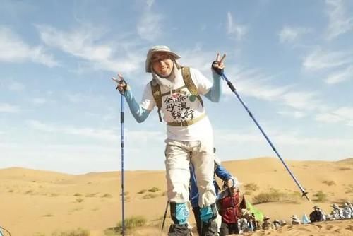 全球精英家庭穿越赛-腾格里沙漠站-为何要带孩子一起沙漠徒步?