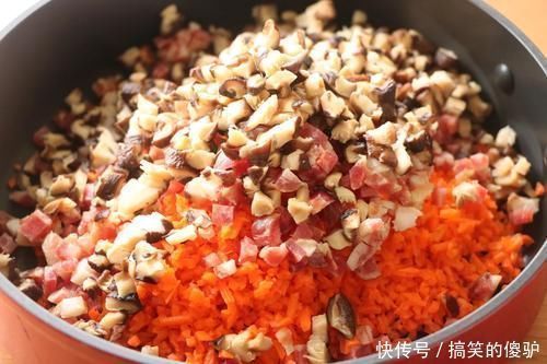 比包子馒头还好吃,外皮有嚼劲,馅料满满,一次吃3个都不过瘾!