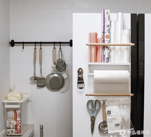 夫妻|这对夫妻太有远见,把次卧和客厅打通,清爽开阔,日子过得简单舒适