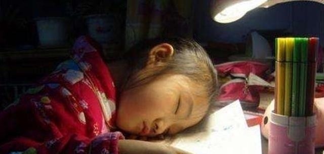 高个子|想要娃有高个子就别在这个点叫醒孩子,别等孩子骨骼定型再后悔