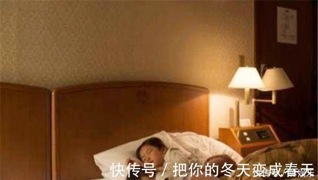 睡眠时间|如果出现这几种情况，不要强制孩子在中午睡觉